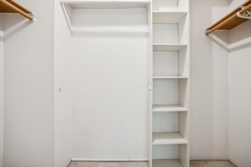 249-7471 Minoru Boulevard, Richmond, BC - Indoor With Storage