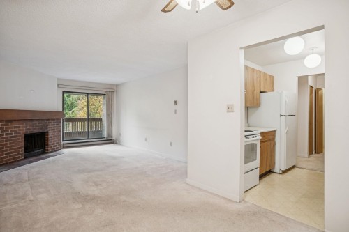 249-7471 Minoru Boulevard, Richmond, BC - Indoor With Fireplace