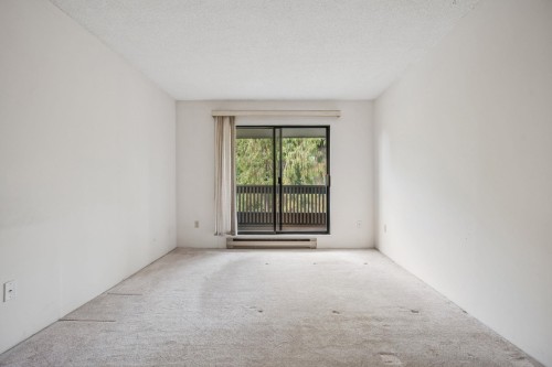 249-7471 Minoru Boulevard, Richmond, BC - Indoor Photo Showing Other Room