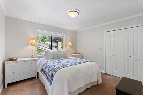 9927 Rathburn Drive, Burnaby, BC 