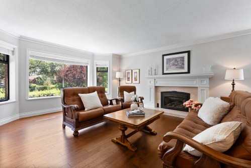 9927 Rathburn Drive, Burnaby, BC 