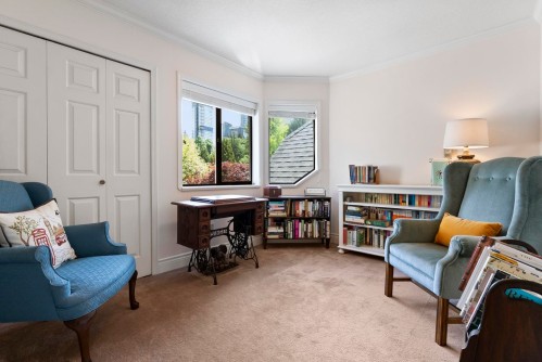 9927 Rathburn Drive, Burnaby, BC 