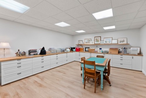 9927 Rathburn Drive, Burnaby, BC 
