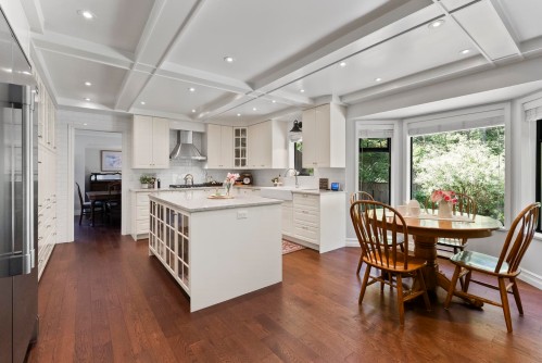 9927 Rathburn Drive, Burnaby, BC 