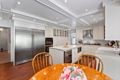 9927 Rathburn Drive, Burnaby, BC 