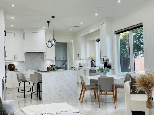 11231 King Road, Richmond, BC 