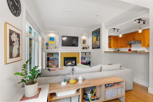 357 W 11Th Avenue, Vancouver, BC 