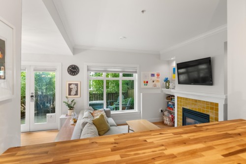 357 W 11Th Avenue, Vancouver, BC 