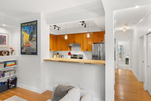 357 W 11Th Avenue, Vancouver, BC 