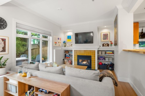 357 W 11Th Avenue, Vancouver, BC 