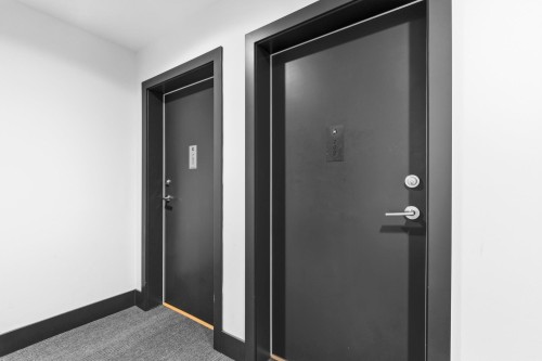 702-8940 University Crescent, Burnaby, BC 
