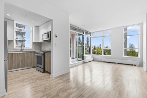 702-8940 University Crescent, Burnaby, BC 