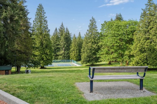 8406 12Th Avenue, Burnaby, BC 
