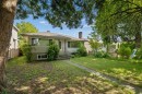8406 12Th Avenue, Burnaby, BC 