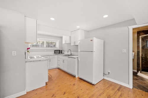 525 Appian Way, Coquitlam, BC 