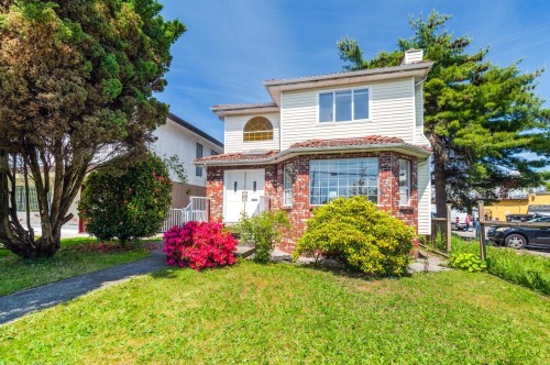 2547 34Th Avenue E, Vancouver, BC 