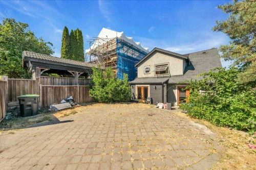 4580 1St Avenue W, Vancouver, BC 