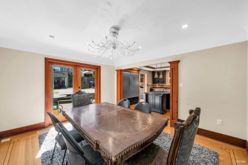 4580 1St Avenue W, Vancouver, BC 