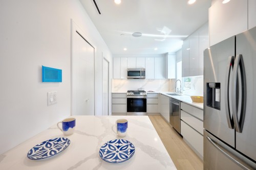 810 51St Avenue E, Vancouver, BC 