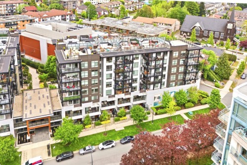 607-128 8Th Street E, North Vancouver, BC 