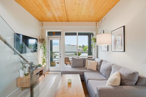 607-128 8Th Street E, North Vancouver, BC 