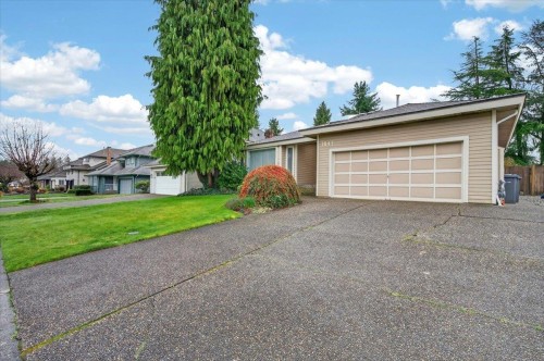 1841 Walnut Crescent, Coquitlam, BC 