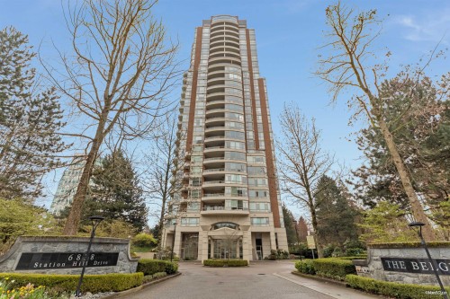 606-6838 Station Hill Drive  Burnaby, BC V3N 5A4