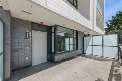 4237 Maywood Street Burnaby, BC V5H 0L3