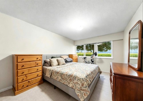 102-8020 Ryan Road, Richmond, BC 