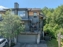 1162 Village Green Way Squamish, BC V8B 0N5