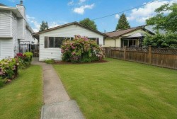 1955 Coquitlam Avenue  Port Coquitlam, BC V3B 1J2