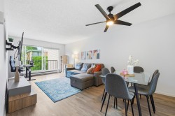 305-1050 Howie Avenue  Coquitlam, BC V3J 1T6