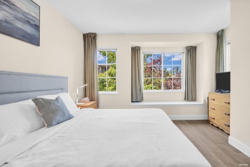 3302 Noel Drive, Burnaby, BC 