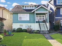 936 17th Avenue W Vancouver, BC V5Z 1V4