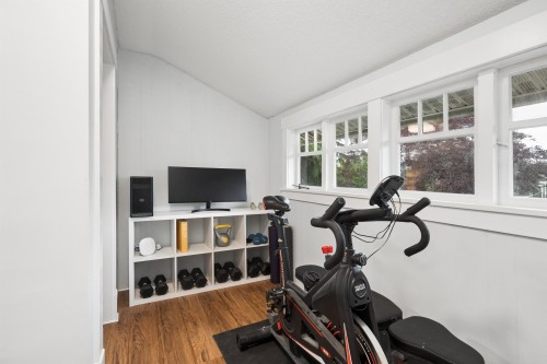 936 17Th Avenue W, Vancouver, BC 