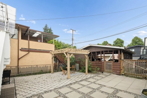 936 17Th Avenue W, Vancouver, BC 