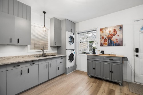 936 17Th Avenue W, Vancouver, BC 