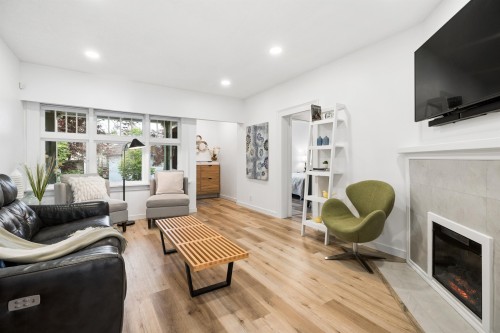 936 17Th Avenue W, Vancouver, BC 