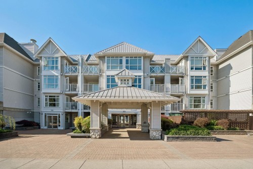 212-3122 St Johns Street  Port Moody, BC V3H 5C8