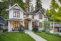 948 Poirier Street  Coquitlam, BC V3J 6C4