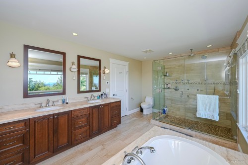 1444 Sandhurst Place, West Vancouver, BC 