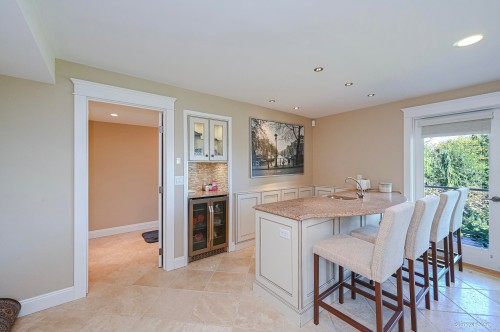 1444 Sandhurst Place, West Vancouver, BC 