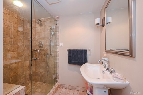 1444 Sandhurst Place, West Vancouver, BC 