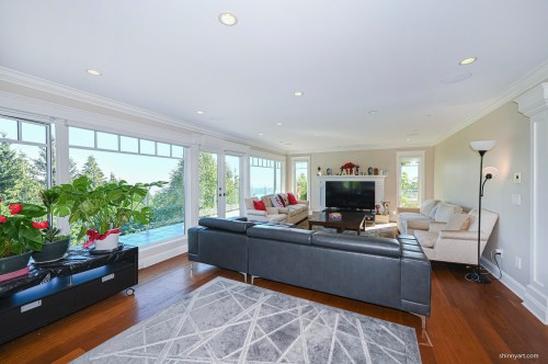 1444 Sandhurst Place, West Vancouver, BC 