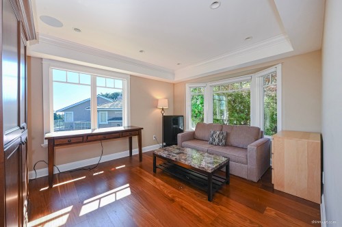 1444 Sandhurst Place, West Vancouver, BC 