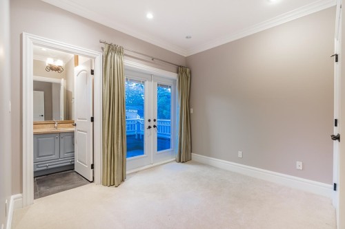 3741 37Th Avenue W, Vancouver, BC 