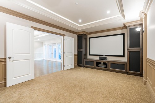 3741 37Th Avenue W, Vancouver, BC 
