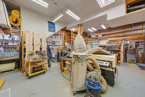5481 Indian River Drive, North Vancouver, BC 