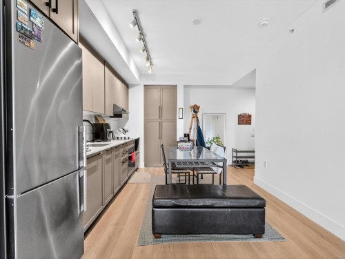 202-8750 University Crescent, Burnaby, BC 
