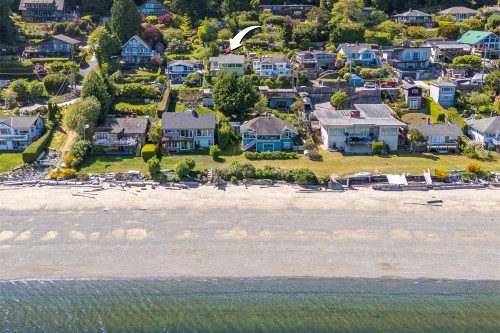 1077 Point Road, Gibsons, BC 